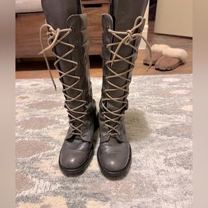 Seven for all Mankind Genuine Leather lace up boots, grey, tan laces. Size 38